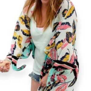 EXPRESS MINT & PINK KIMONO SZ.OS EUC.